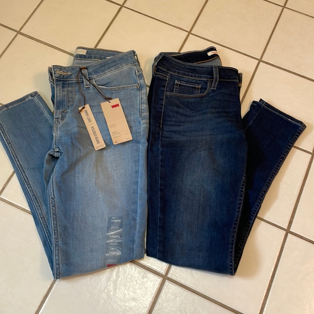 2pair Levi super skinny jeans